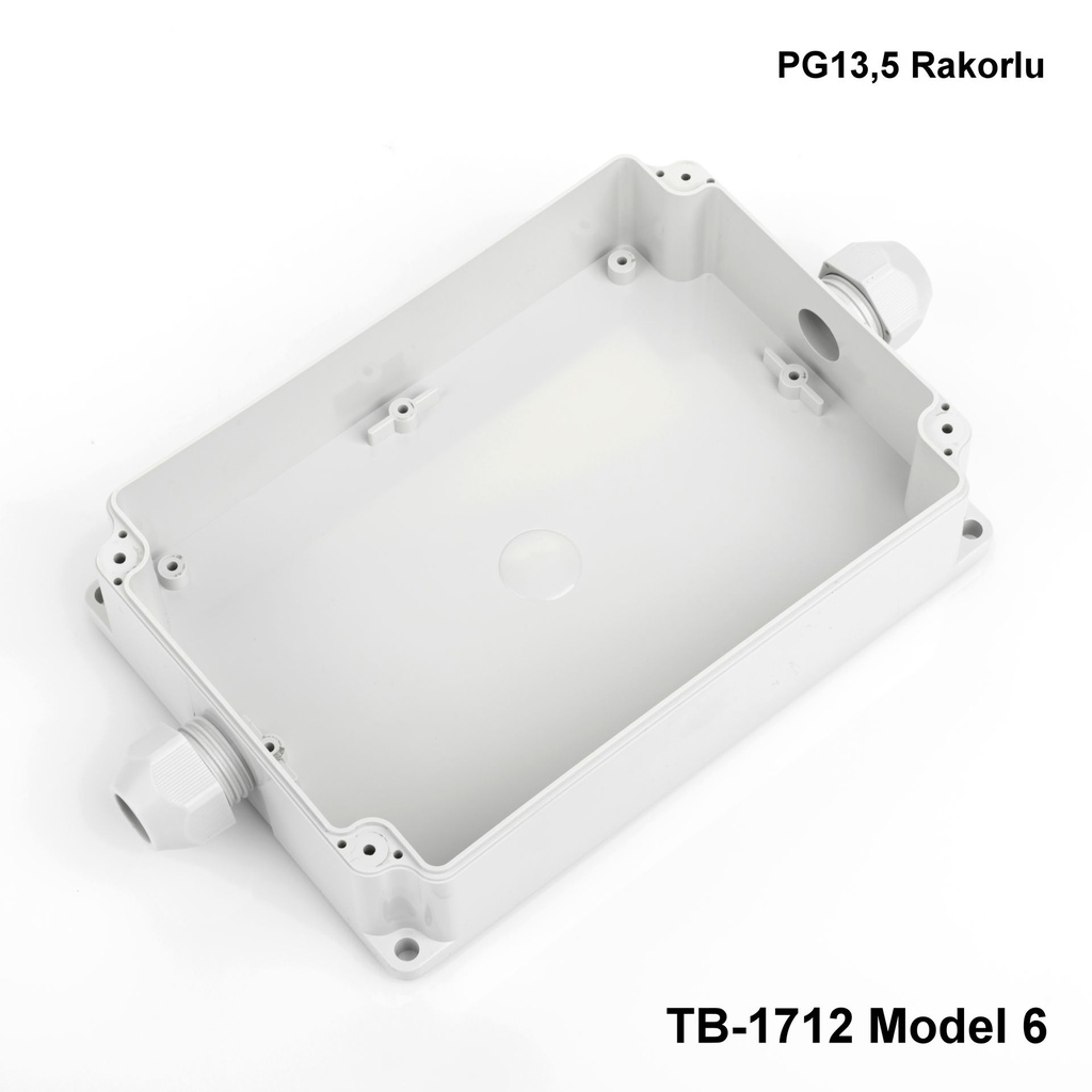 [tb-1712-m6-0-g-v0] Obudowa TB-1712 IP-67 z formowanym dławikiem kablowym (jasnoszara, model 6, v0)